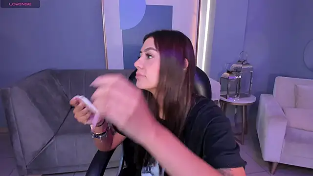 AllyJensen online show from March 2025 11:01:02 AM