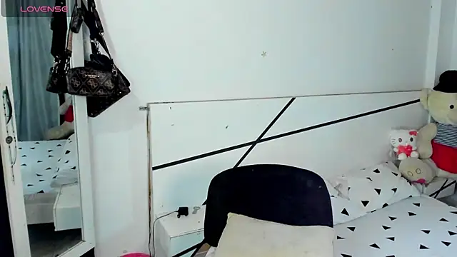 Natalia Mars online show from September 2025 05:36:02 PM