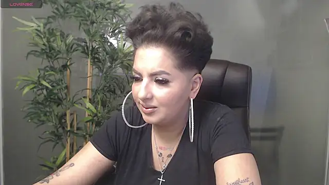 BustyAllyy online show from January 2025 08:49:01 PM