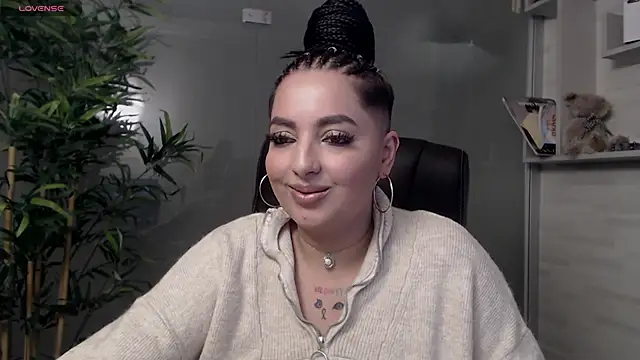 BustyAllyy online show from March 2025 07:37:01 PM