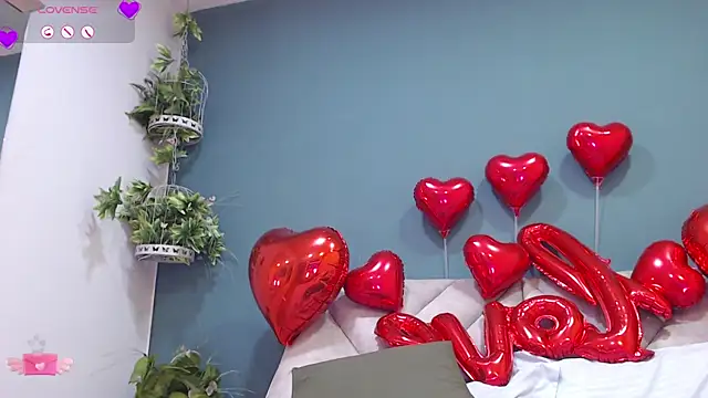 SharisWillian online show from February 2025 08:21:01 AM