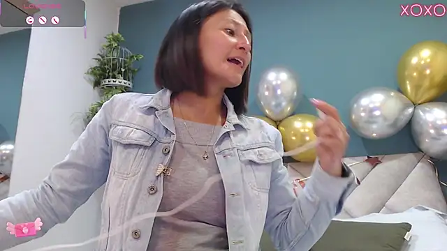 SharisWillian online show from September 2025 02:56:02 AM