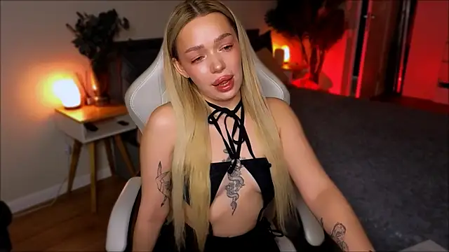 Lily Yin online show from February 2026 05:49:02 AM