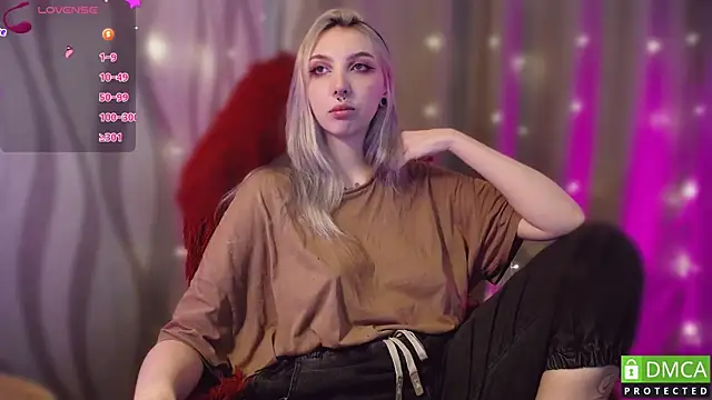 JustMeowGirl online show from February 2025 09:03:01 AM