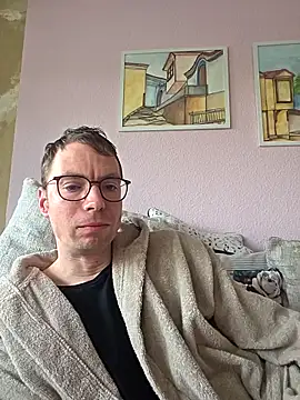 Snapshot of Schnubby1 chatting on February 2026 03:34:02 PM Schnubby1 online show from February 2026 03:34:02 PM
