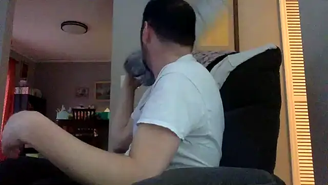 Snapshot of Kink_Master_Daddy chatting on March 2026 11:43:02 PM Kink Master Daddy online show from March 2026 11:43:02 PM