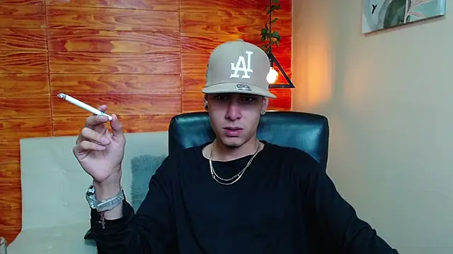 Snapshot of Bastiaan_28 chatting on December 2024 07:53:01 AM Bastiaan 28 online show from December 2024 07:53:01 AM