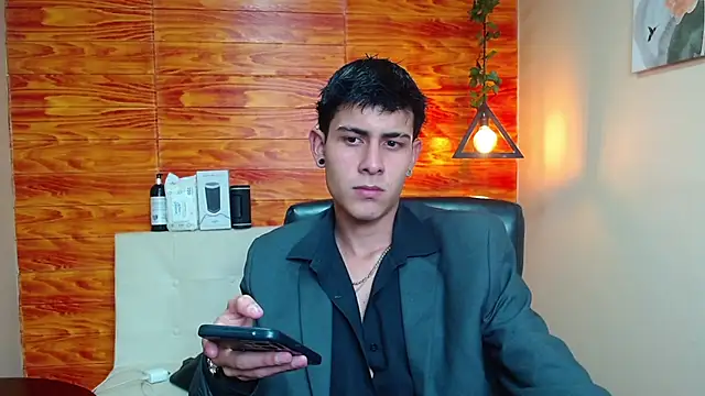 Snapshot of Bastiaan_28 chatting on January 2025 09:57:01 PM Bastiaan 28 online show from January 2025 09:57:01 PM