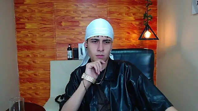 Snapshot of Bastiaan_28 chatting on January 2025 02:19:01 AM Bastiaan 28 online show from January 2025 02:19:01 AM