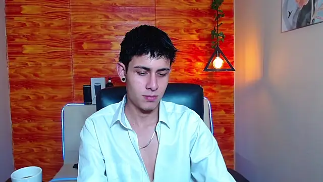 Snapshot of Bastiaan_28 chatting on January 2025 11:02:02 AM Bastiaan 28 online show from January 2025 11:02:02 AM