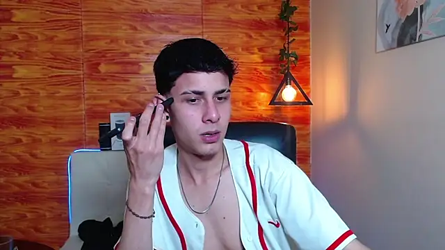 Snapshot of Bastiaan_28 chatting on January 2025 09:29:01 AM Bastiaan 28 online show from January 2025 09:29:01 AM