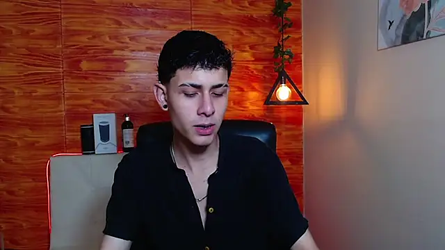 Snapshot of Bastiaan_28 chatting on January 2025 03:54:02 AM Bastiaan 28 online show from January 2025 03:54:02 AM