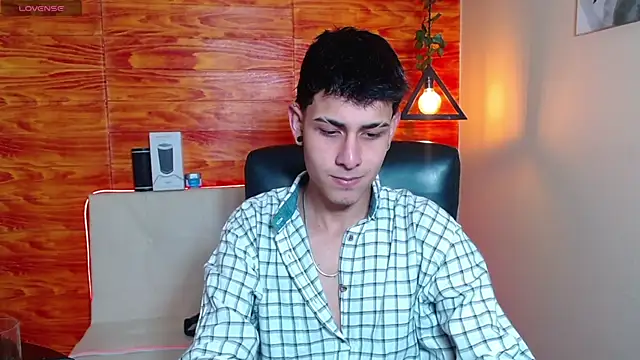 Snapshot of Bastiaan_28 chatting on January 2025 04:56:01 AM Bastiaan 28 online show from January 2025 04:56:01 AM