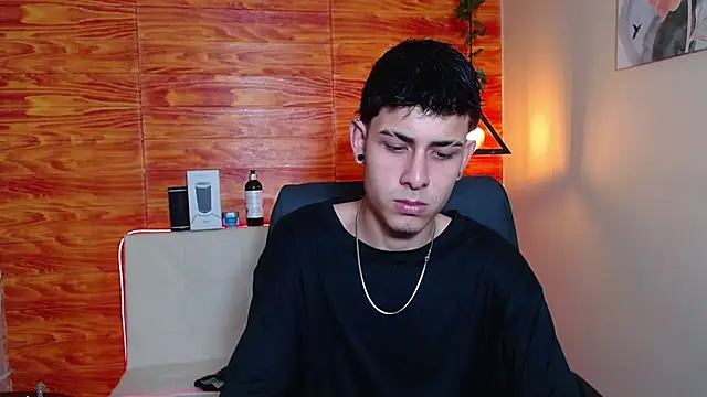 Snapshot of Bastiaan_28 chatting on January 2025 07:53:01 AM Bastiaan 28 online show from January 2025 07:53:01 AM