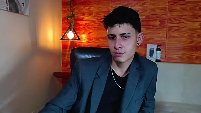 Snapshot of Bastiaan_28 chatting on February 2025 04:27:01 AM Bastiaan 28 online show from February 2025 04:27:01 AM