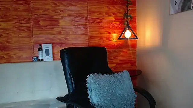 Snapshot of Bastiaan_28 chatting on February 2025 03:22:01 AM Bastiaan 28 online show from February 2025 03:22:01 AM