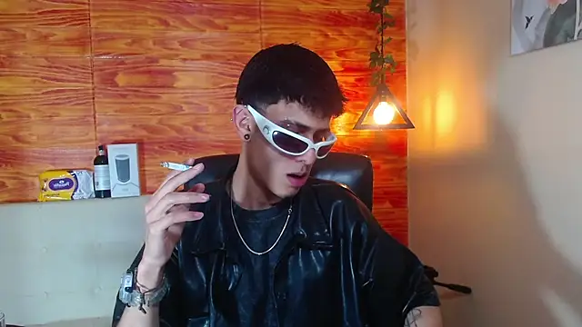 Snapshot of Bastiaan_28 chatting on February 2025 03:07:01 AM Bastiaan 28 online show from February 2025 03:07:01 AM