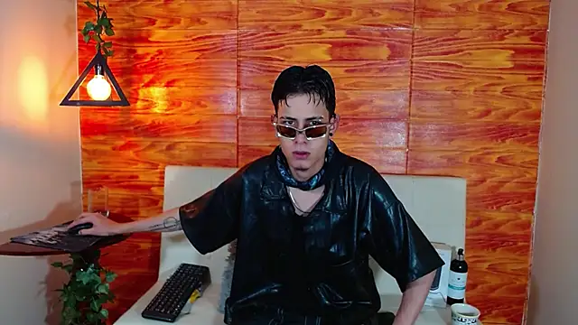 Snapshot of Bastiaan_28 chatting on March 2025 02:23:02 AM Bastiaan 28 online show from March 2025 02:23:02 AM