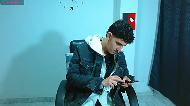 Snapshot of Bastiaan_28 chatting on September 2025 02:22:01 AM Bastiaan 28 online show from September 2025 02:22:01 AM