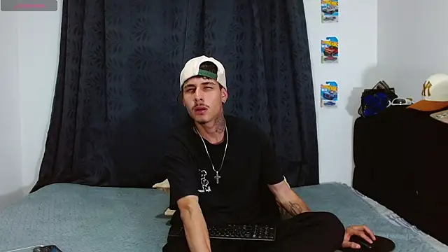 Snapshot of Bastiaan_28 chatting on November 2025 03:51:01 AM Bastiaan 28 online show from November 2025 03:51:01 AM