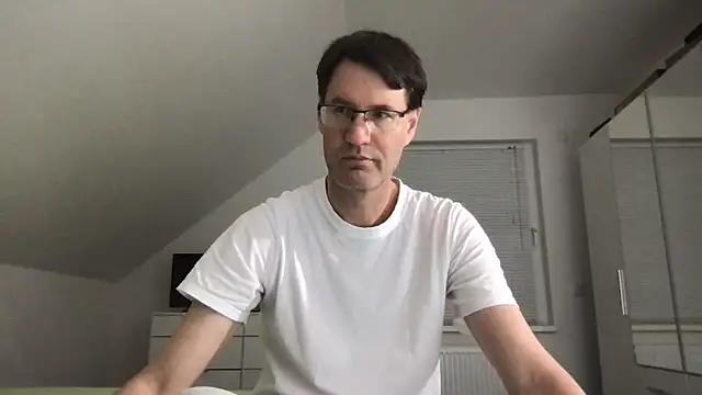 zxzx cam1 online show from March 2025 04:07:02 PM