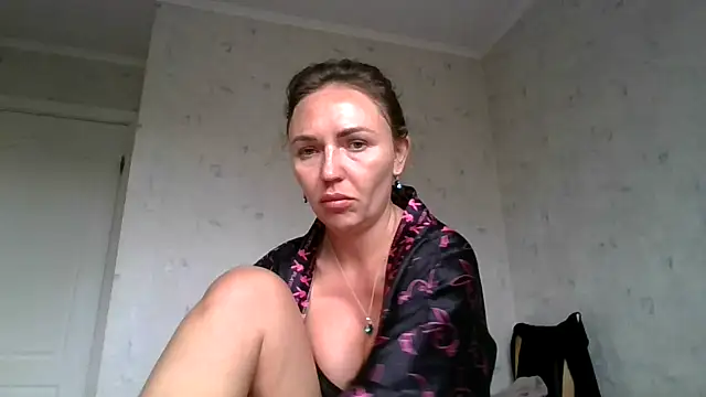 AngelinaLove28 online show from October 2025 08:23:02 AM