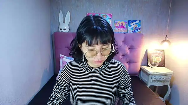 Snapshot of charlottemoonxz chatting on June 2026 06:01:02 PM charlottemoonxz online show from June 2026 06:01:02 PM