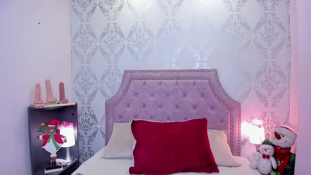 Snapshot of AdelaineBest chatting on December 2024 12:12:02 PM AdelaineBest online show from December 2024 12:12:02 PM