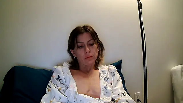 anechka1 online show from April 2026 03:42:02 AM