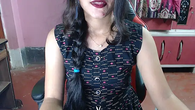 Angel Alison  online show from October 2025 06:32:01 PM
