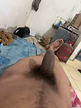 ravirishi1122 online show from April 2026 10:45:02 PM