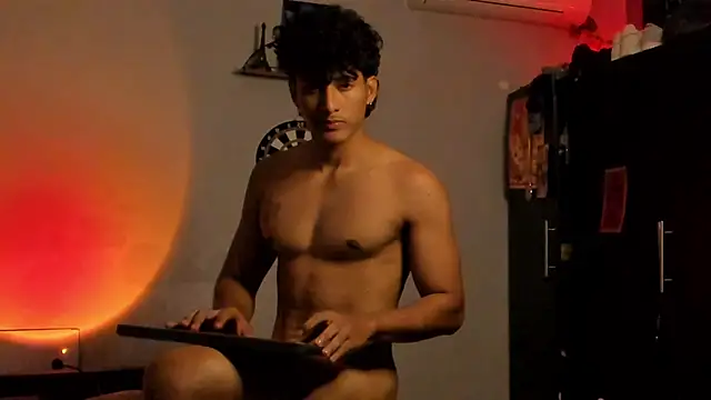 Snapshot of Ivano_joness chatting on February 2025 09:44:01 AM Ivano joness online show from February 2025 09:44:01 AM