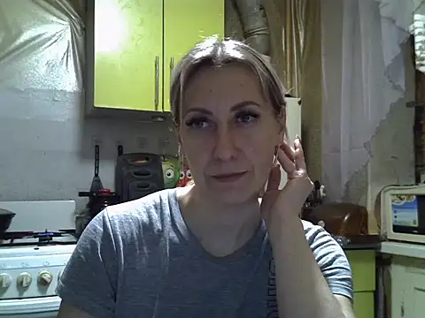 AshleyXHoney online show from November 2025 05:34:02 PM