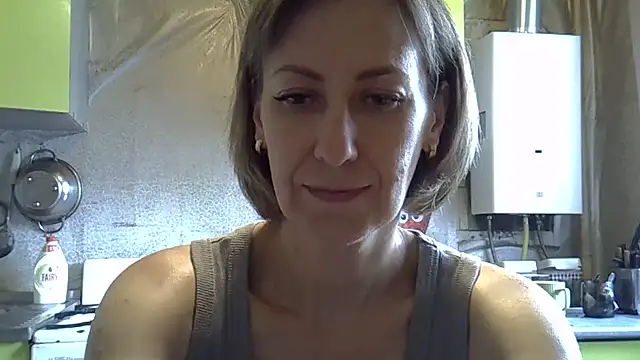 Snapshot of AshleyXHoney chatting on July 2026 09:07:02 AM AshleyXHoney online show from July 2026 09:07:02 AM