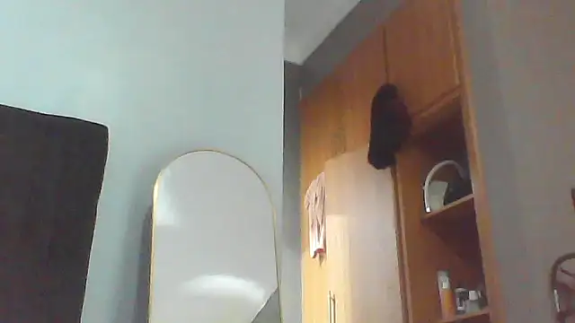 julietunderwoood online show from March 2026 04:26:01 AM