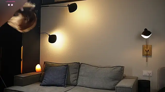 milablum777 online show from December 2024 05:08:02 PM