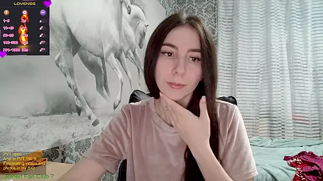 Wowpornoo online show from February 2025 01:21:01 PM