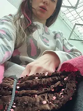 MooonReal online show from March 2025 06:24:01 AM