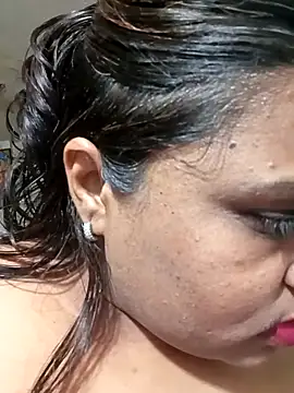 Snapshot of Love_Jenny chatting on February 2025 07:56:02 AM Love Jenny online show from February 2025 07:56:02 AM