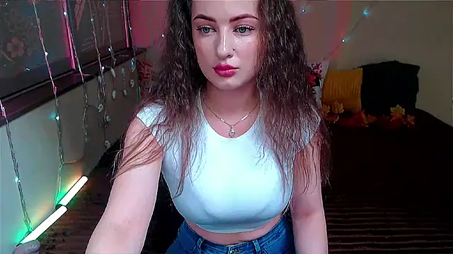 LizaSenri online show from October 2025 06:46:02 AM