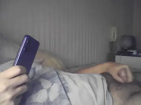 Stilloving online show from February 2026 09:57:02 PM