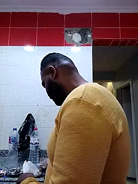 Snapshot of ListedLoin chatting on February 2025 09:46:02 AM ListedLoin online show from February 2025 09:46:02 AM