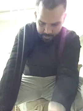 Snapshot of ListedLoin chatting on March 2025 09:24:02 AM ListedLoin online show from March 2025 09:24:02 AM