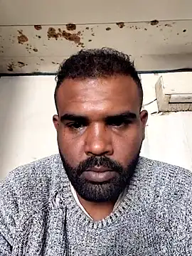 Snapshot of ListedLoin chatting on November 2025 07:35:02 AM ListedLoin online show from November 2025 07:35:02 AM