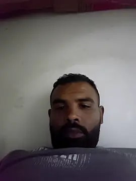 Snapshot of ListedLoin chatting on November 2025 03:00:02 PM ListedLoin online show from November 2025 03:00:02 PM