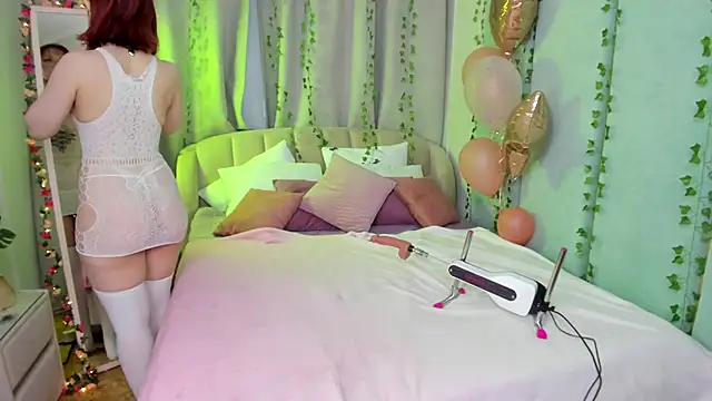 Love is Lola online show from March 2025 01:14:02 AM