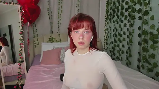 Love is Lola online show from February 2026 11:56:01 PM