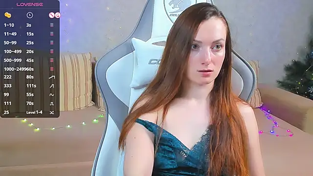 Snapshot of FlamyGold chatting on January 2025 10:25:02 AM FlamyGold online show from January 2025 10:25:02 AM