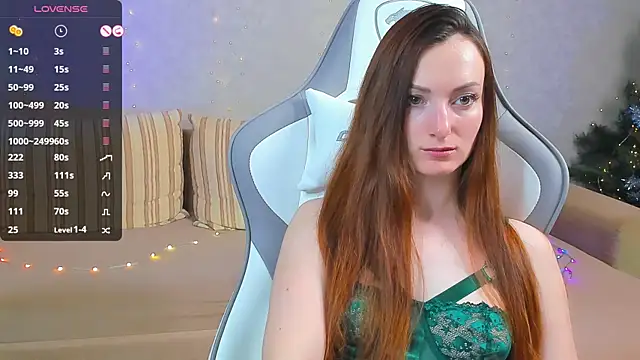 Snapshot of FlamyGold chatting on January 2025 11:58:02 PM FlamyGold online show from January 2025 11:58:02 PM