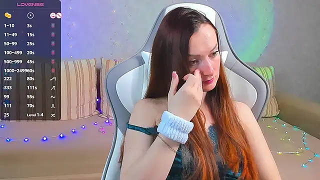 Snapshot of FlamyGold chatting on March 2025 02:14:02 AM FlamyGold online show from March 2025 02:14:02 AM